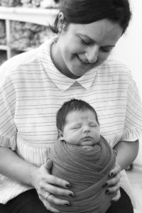 Workshops for photographers for maternity and newborn business and marketing for photographers by Nicoleta Raftu and Carmen Bergmann sleeping baby