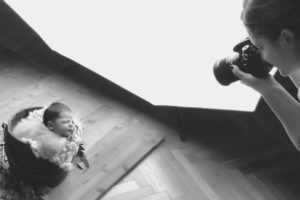 Workshops for photographers for maternity and newborn business and marketing for photographers by Nicoleta Raftu and Carmen Bergmann sleeping newborn