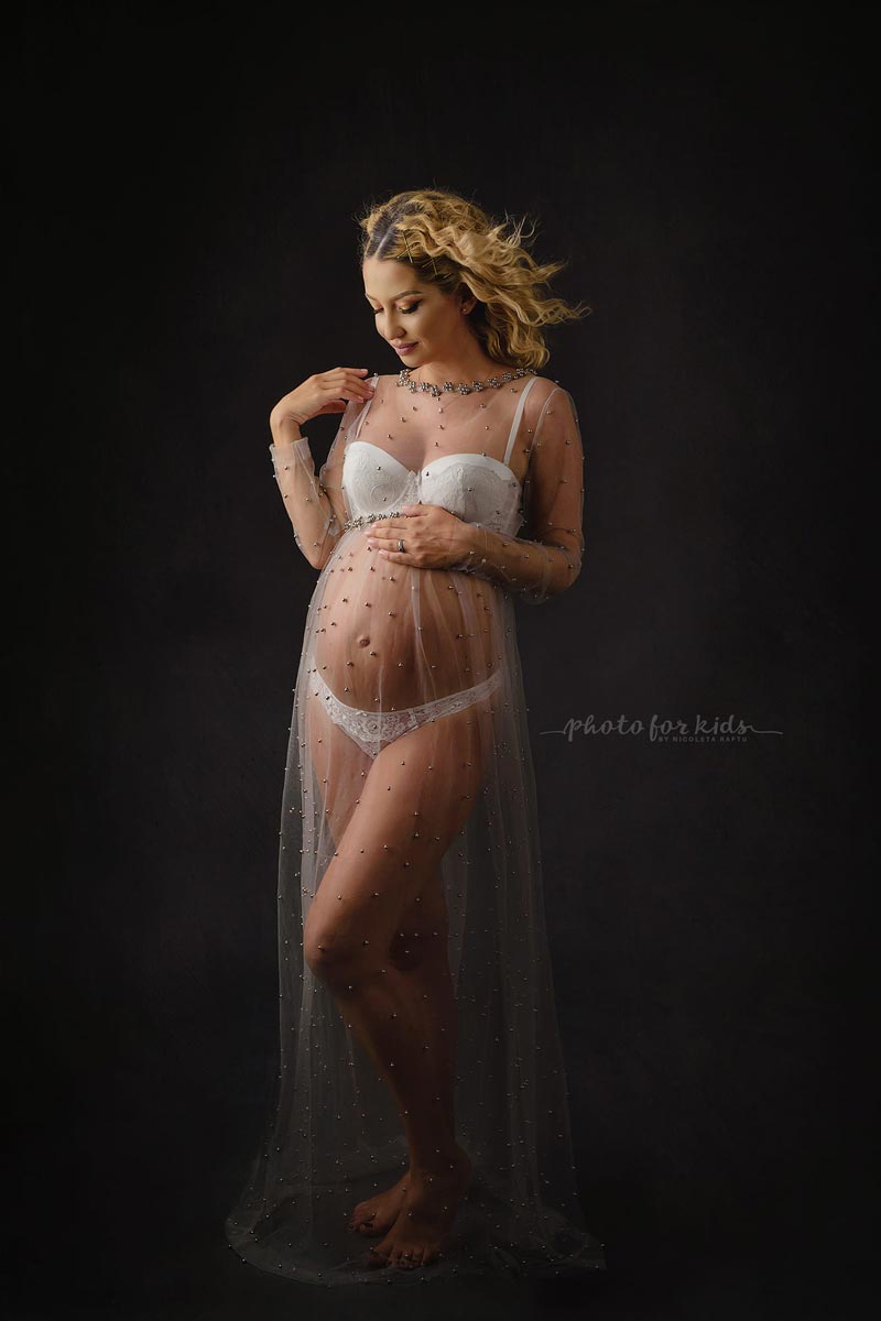 Pregnancy-Workshop-by-Nicoleta-Raftu-in-Munchen-in-Bermann-Studio